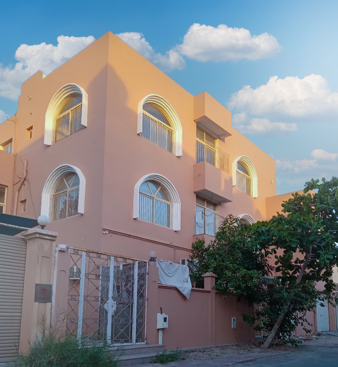 property 3892 image 0