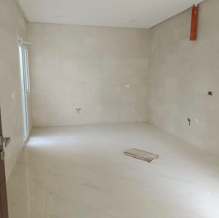 property 4122 image 0