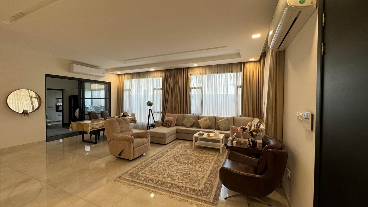 property 4263 image 1