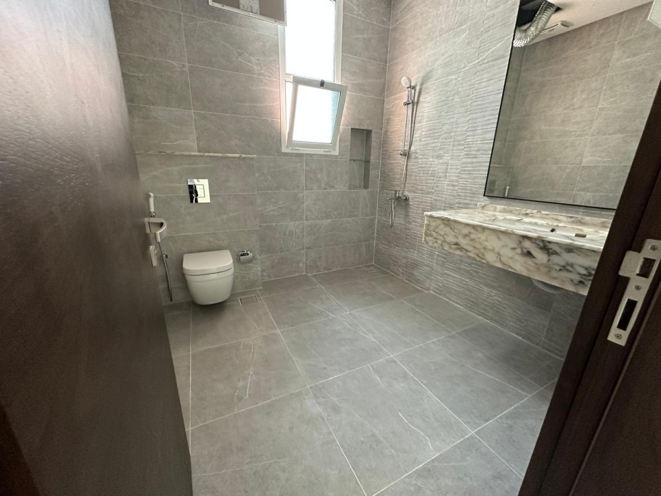 property 4304 image 6