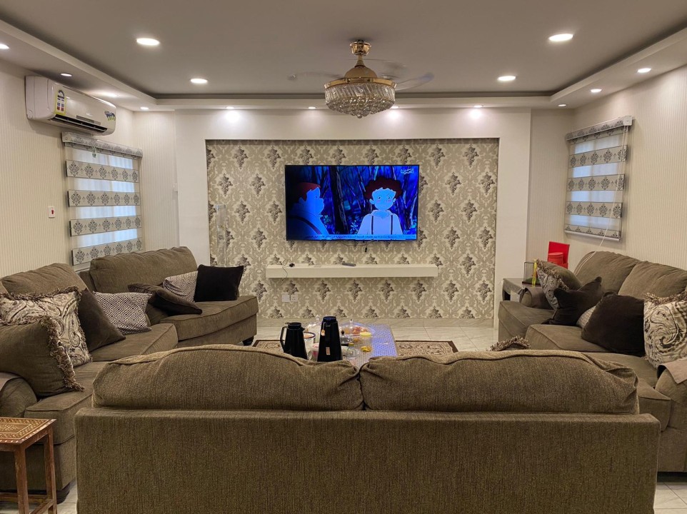 property 4322 image 0