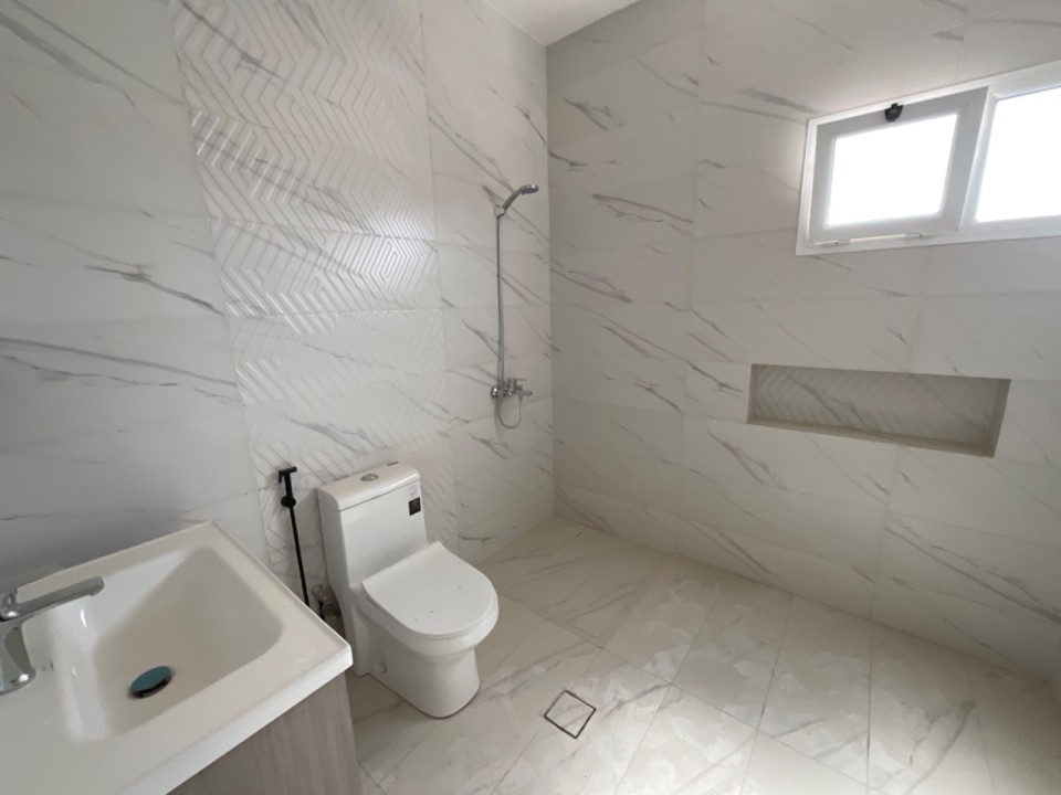 property 4327 image 1