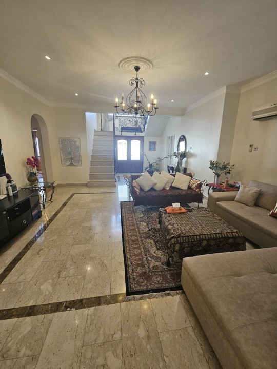 property 4425 image 1