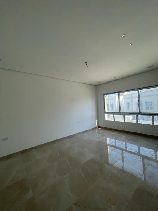 property 4433 image 1