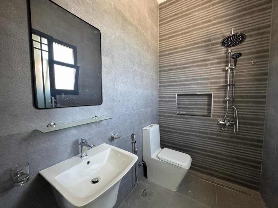 property 4466 image 2