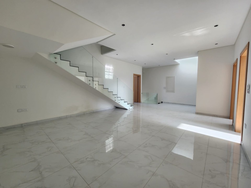 property 4529 image 2
