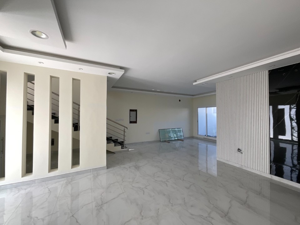 property 4602 image 1
