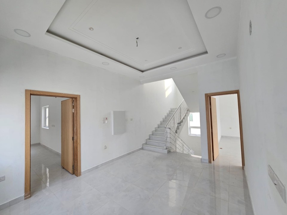 property 4775 image 2
