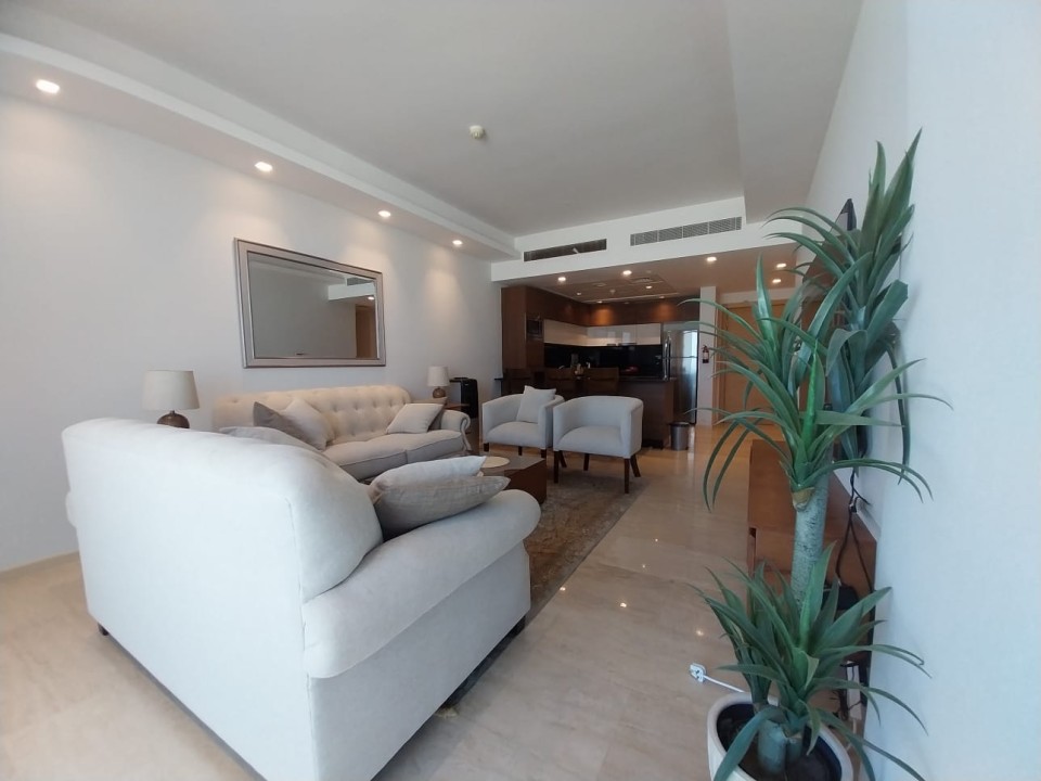 property 4792 image 0