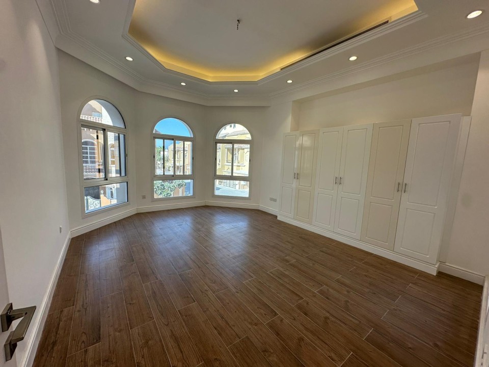 property 4979 image 8