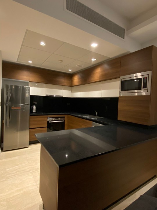 property 5214 image 0