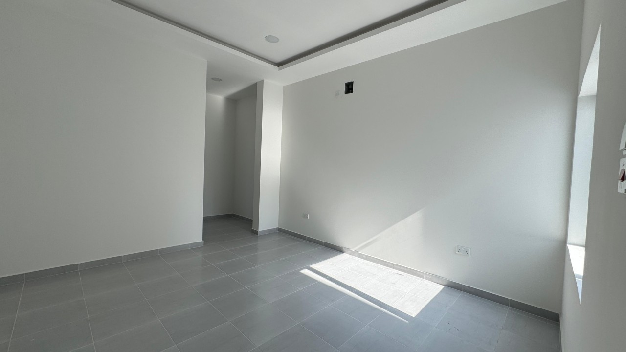 property 5495 image 0