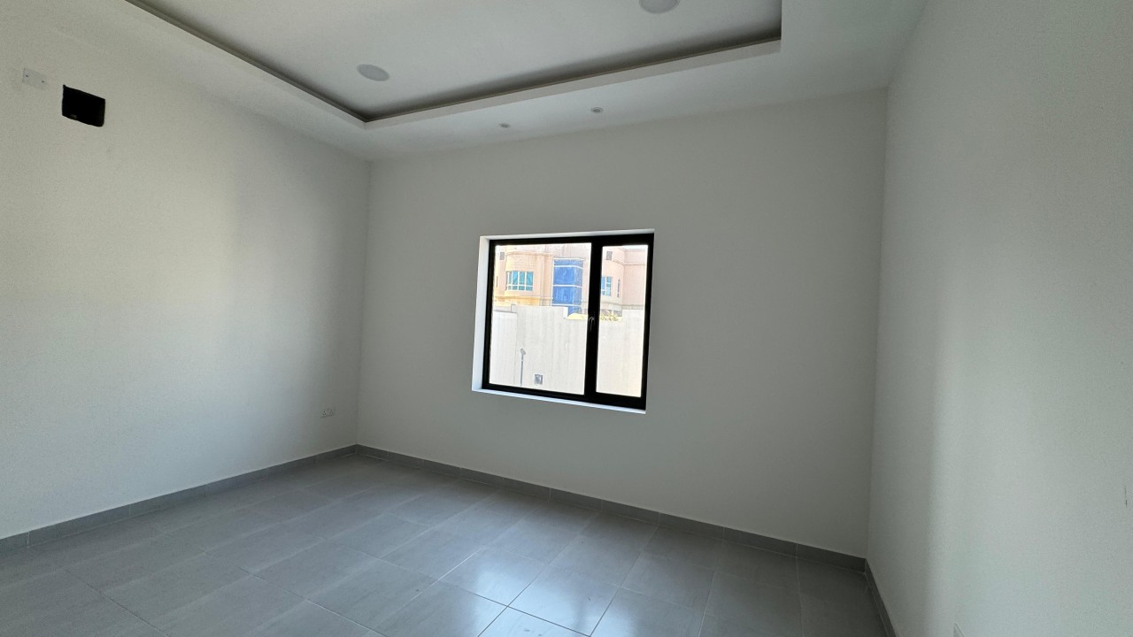 property 5495 image 4