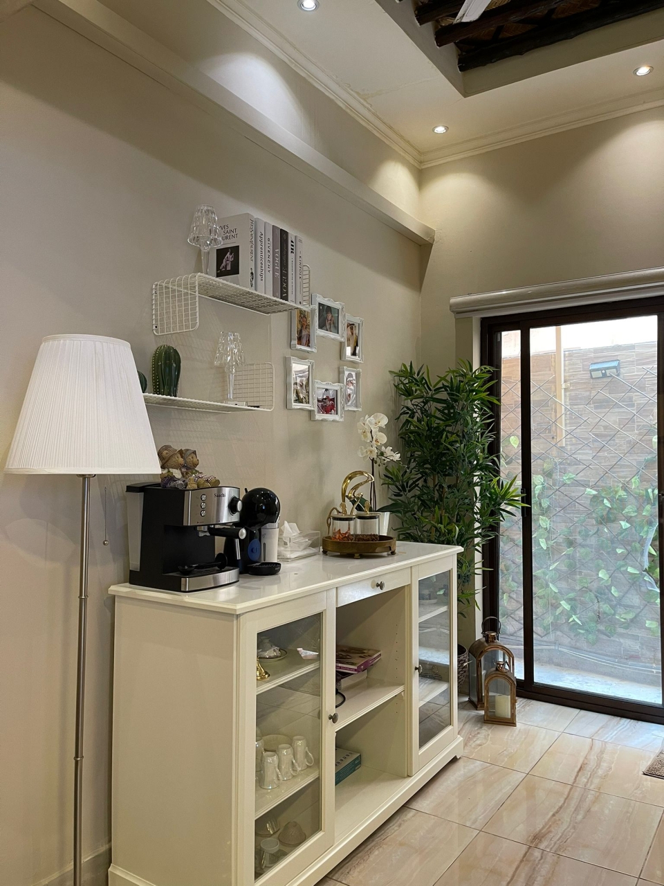 property 7090 image 0