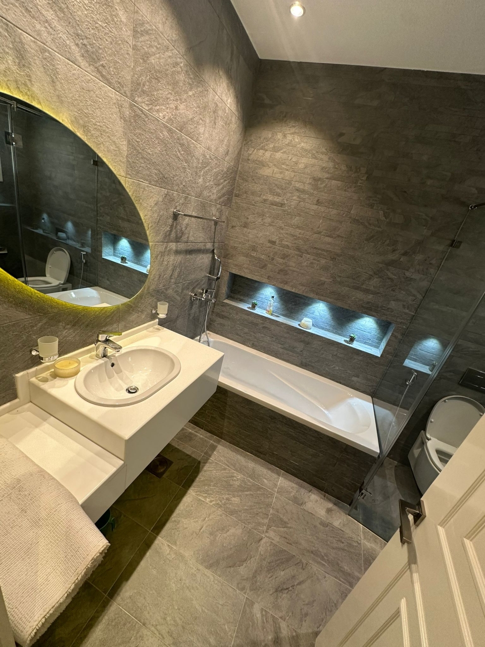 property 7101 image 14