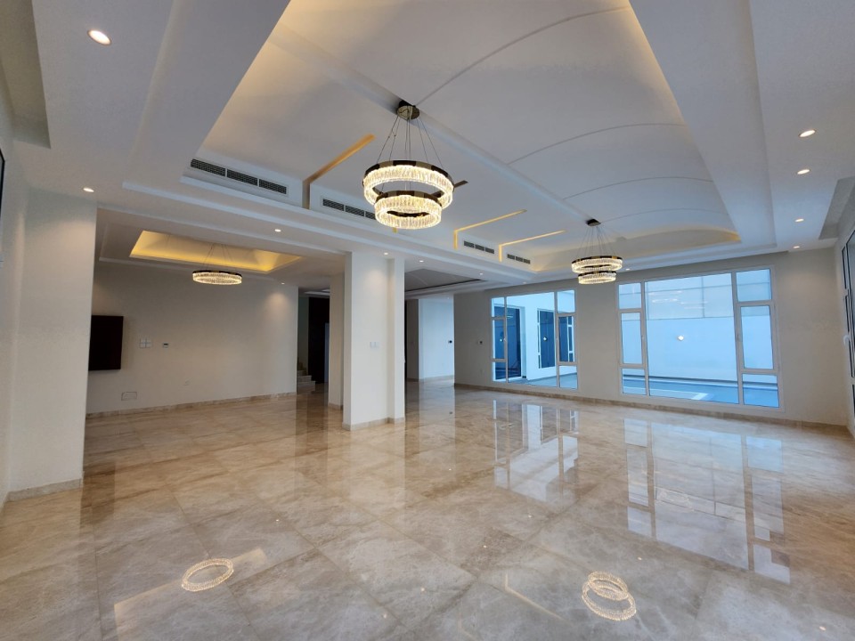 property 7105 image 11