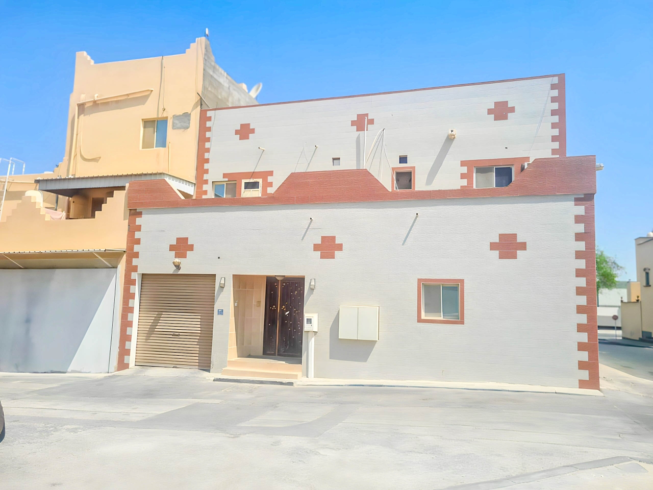 property 7163 image 0