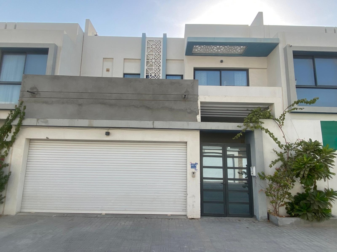 property 7164 image 0