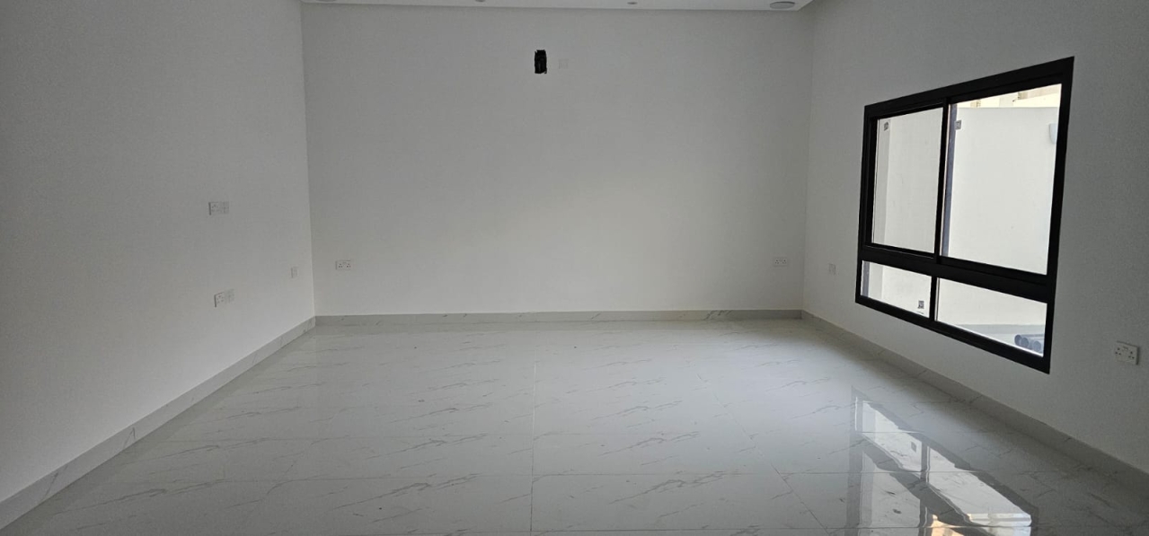 property 7168 image 2