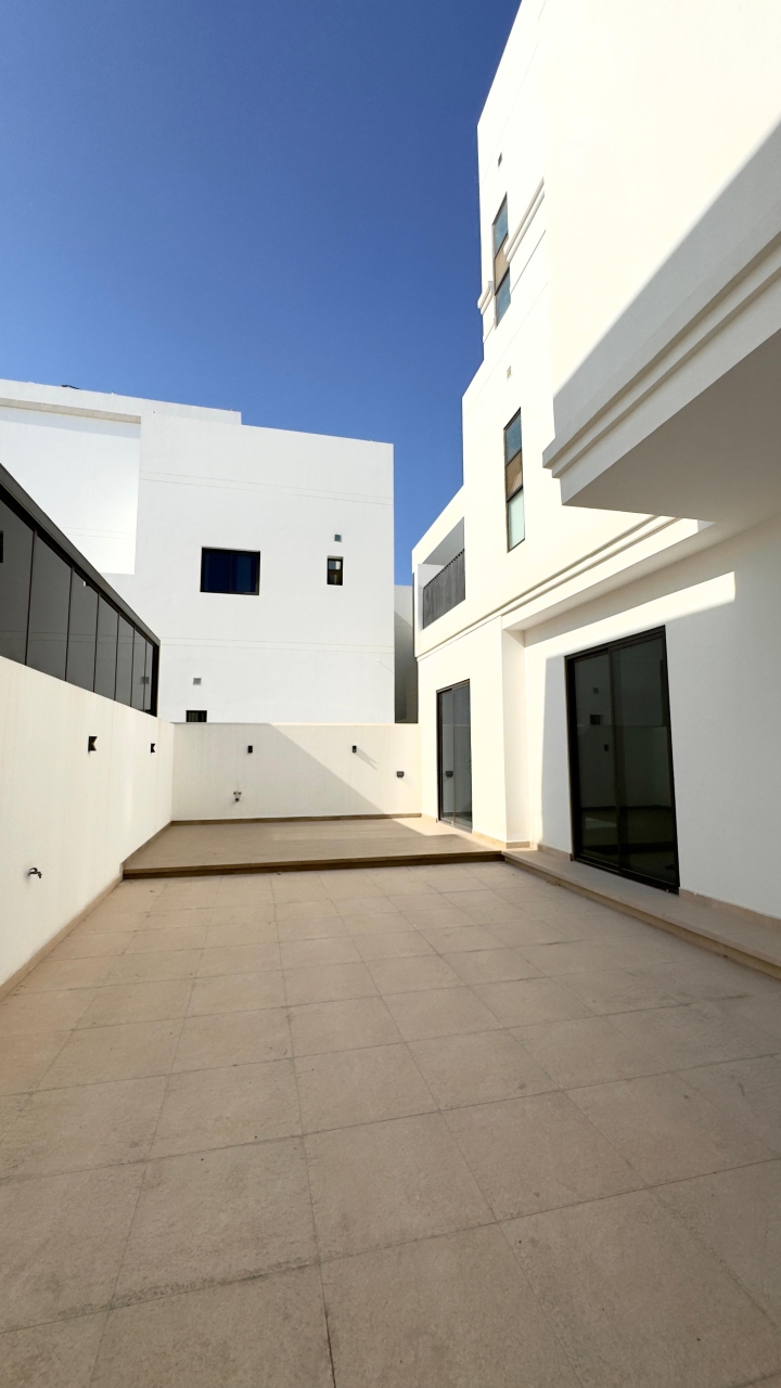 property 7219 image 3