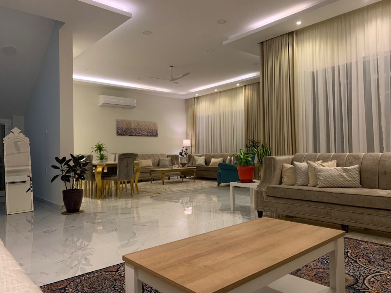 property 7281 image 3