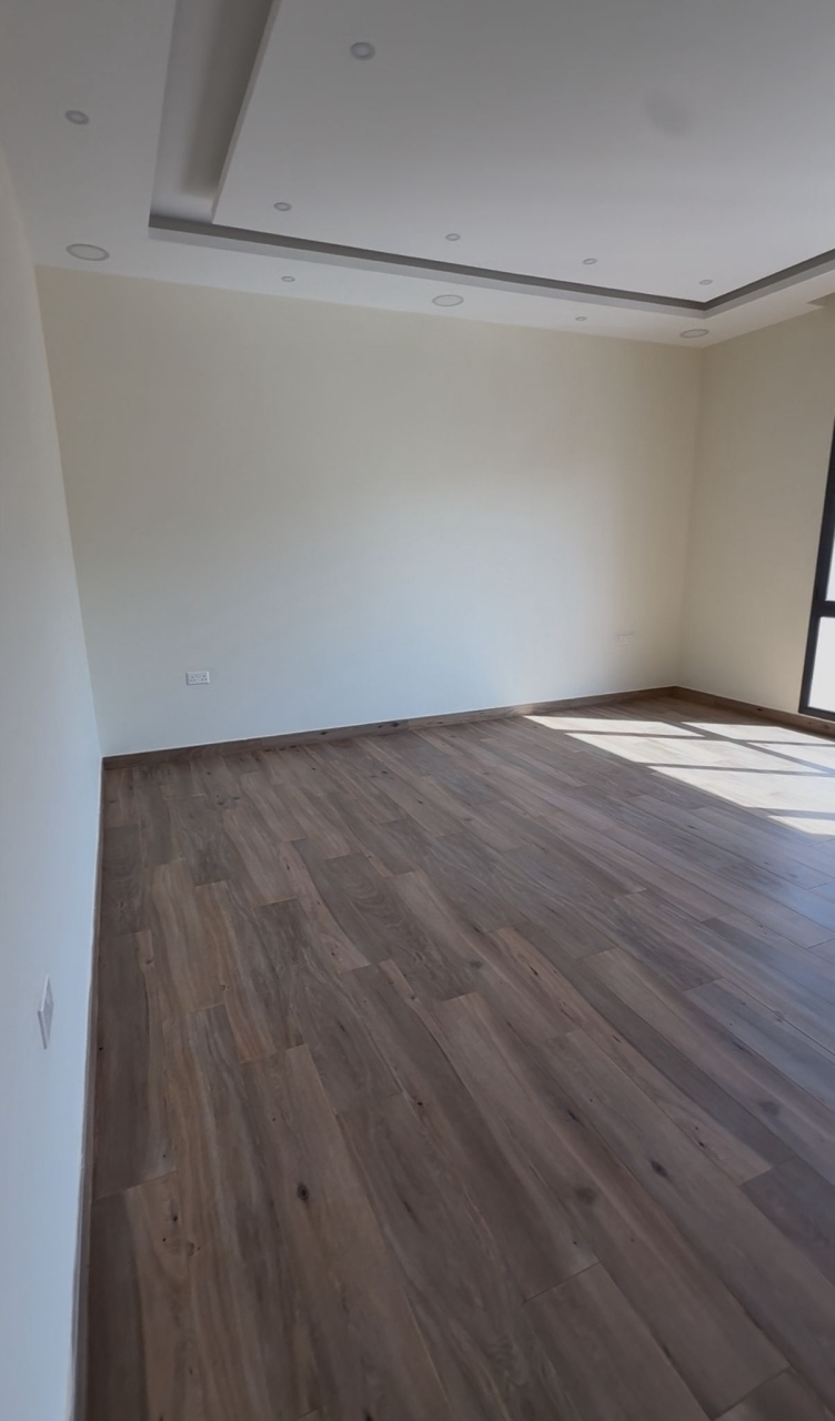 property 7306 image 3