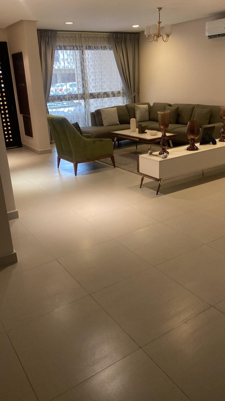 property 7370 image 1