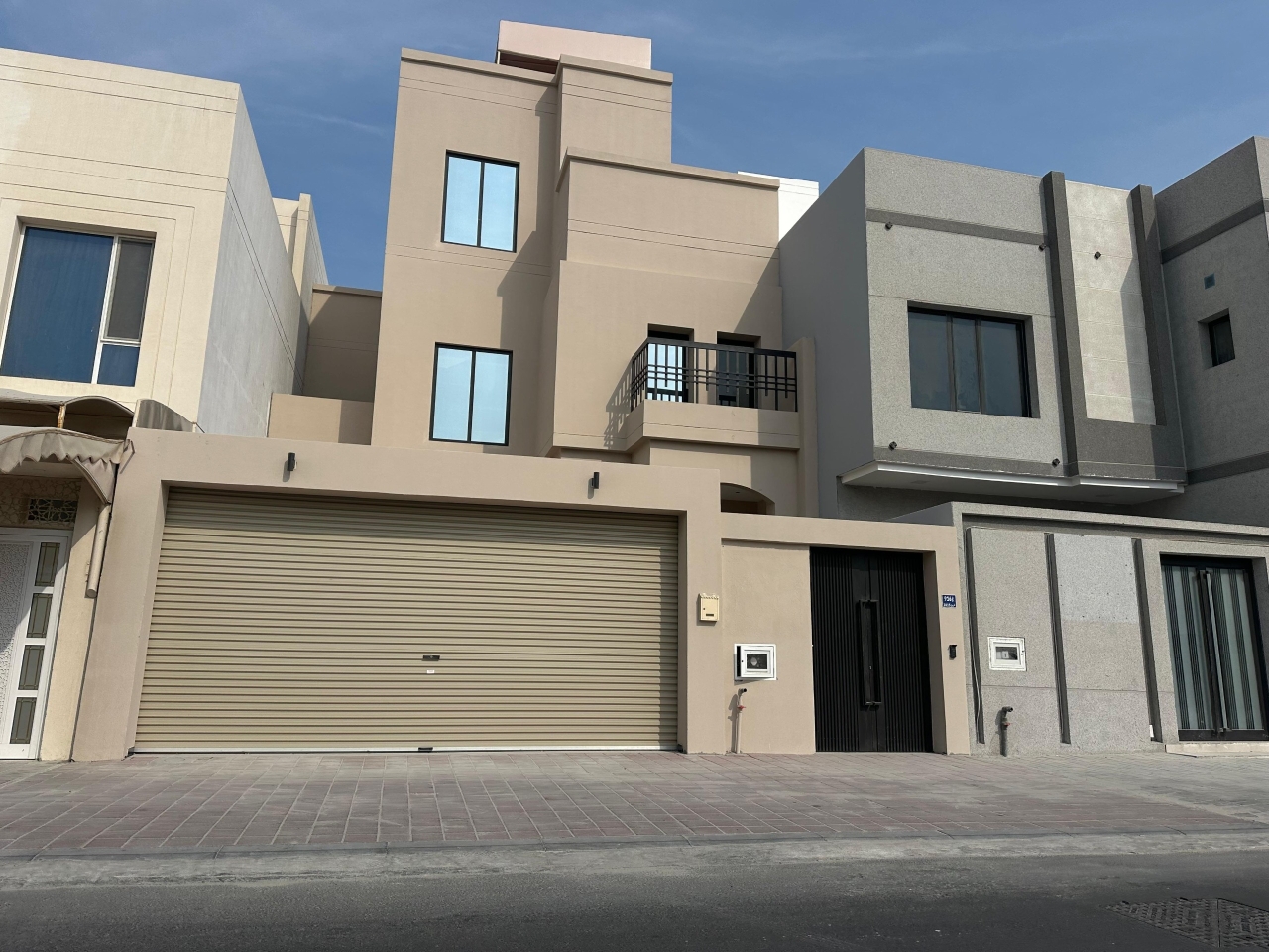 property 7378 image 0