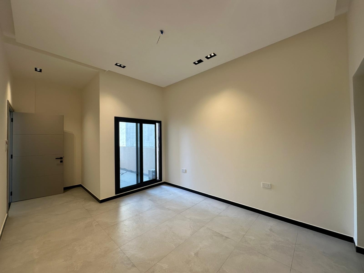 property 7378 image 7