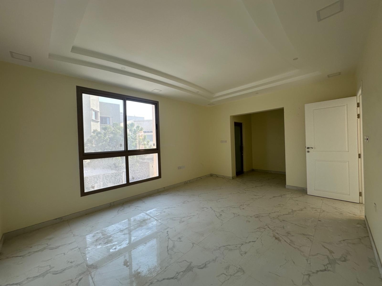 property 7380 image 1