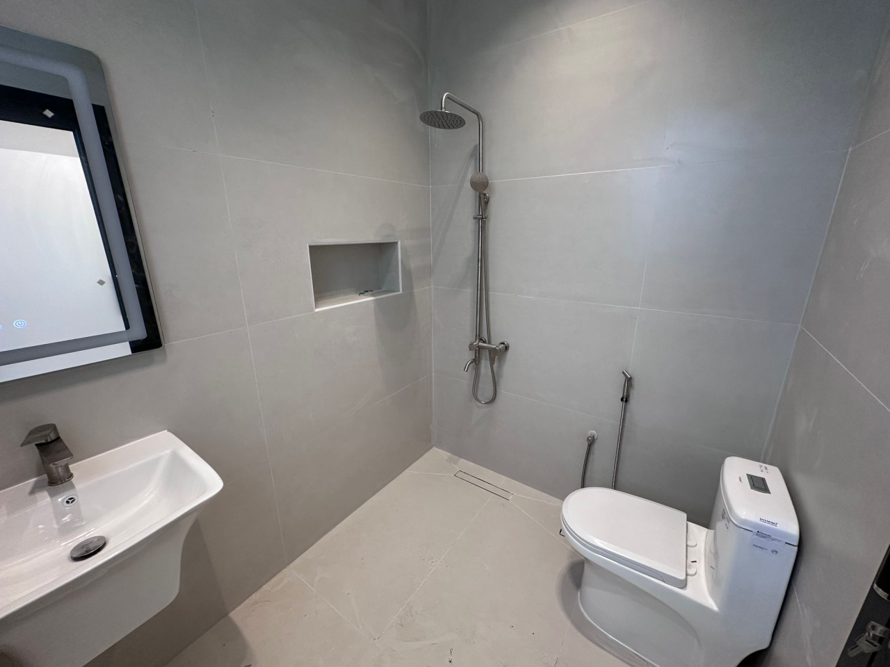 property 7470 image 7