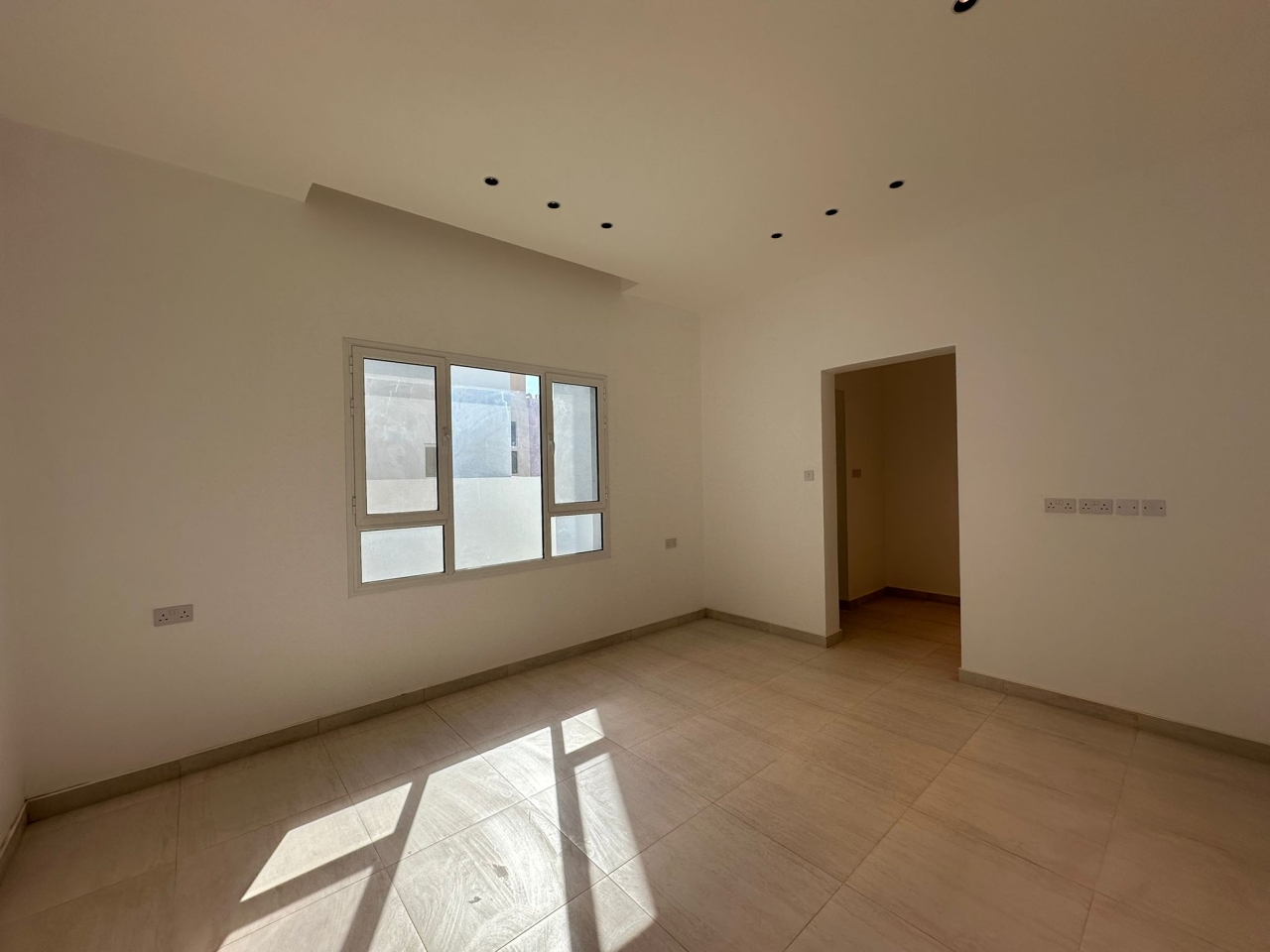property 7497 image 5