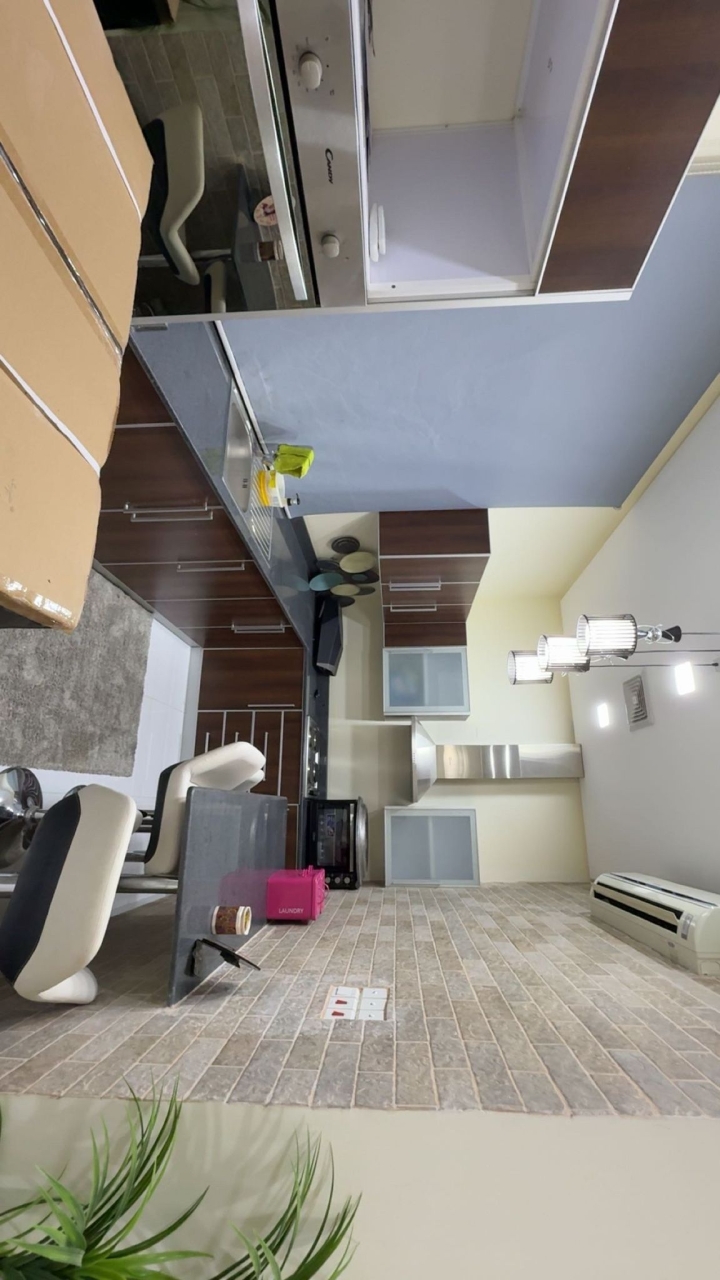property 7514 image 1