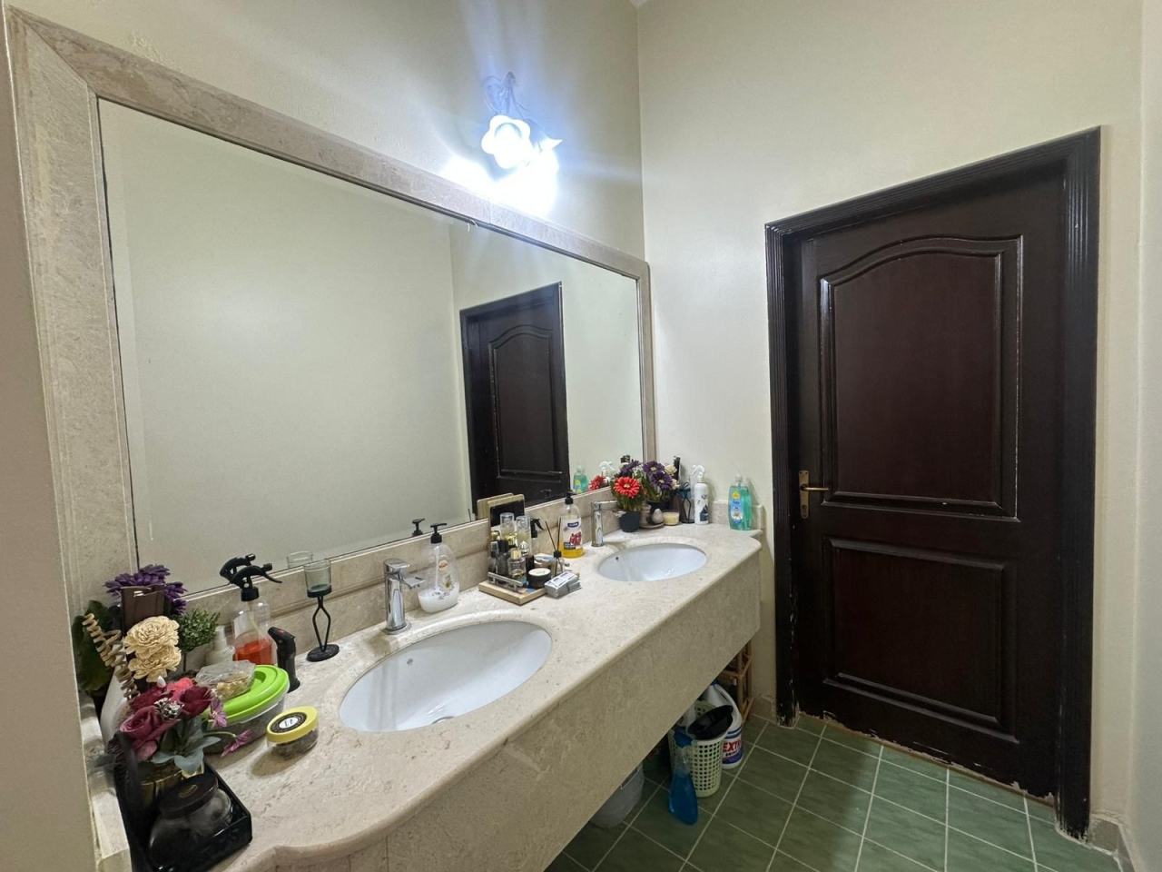 property 7515 image 3