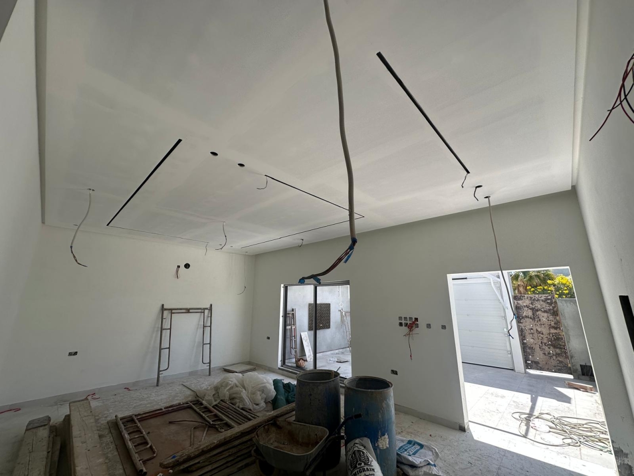 property 7516 image 2