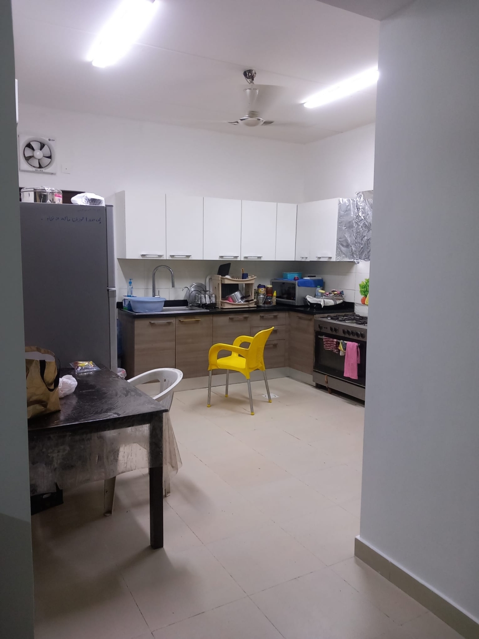 property 7523 image 0