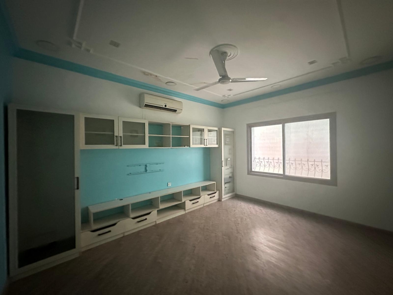 property 7527 image 8