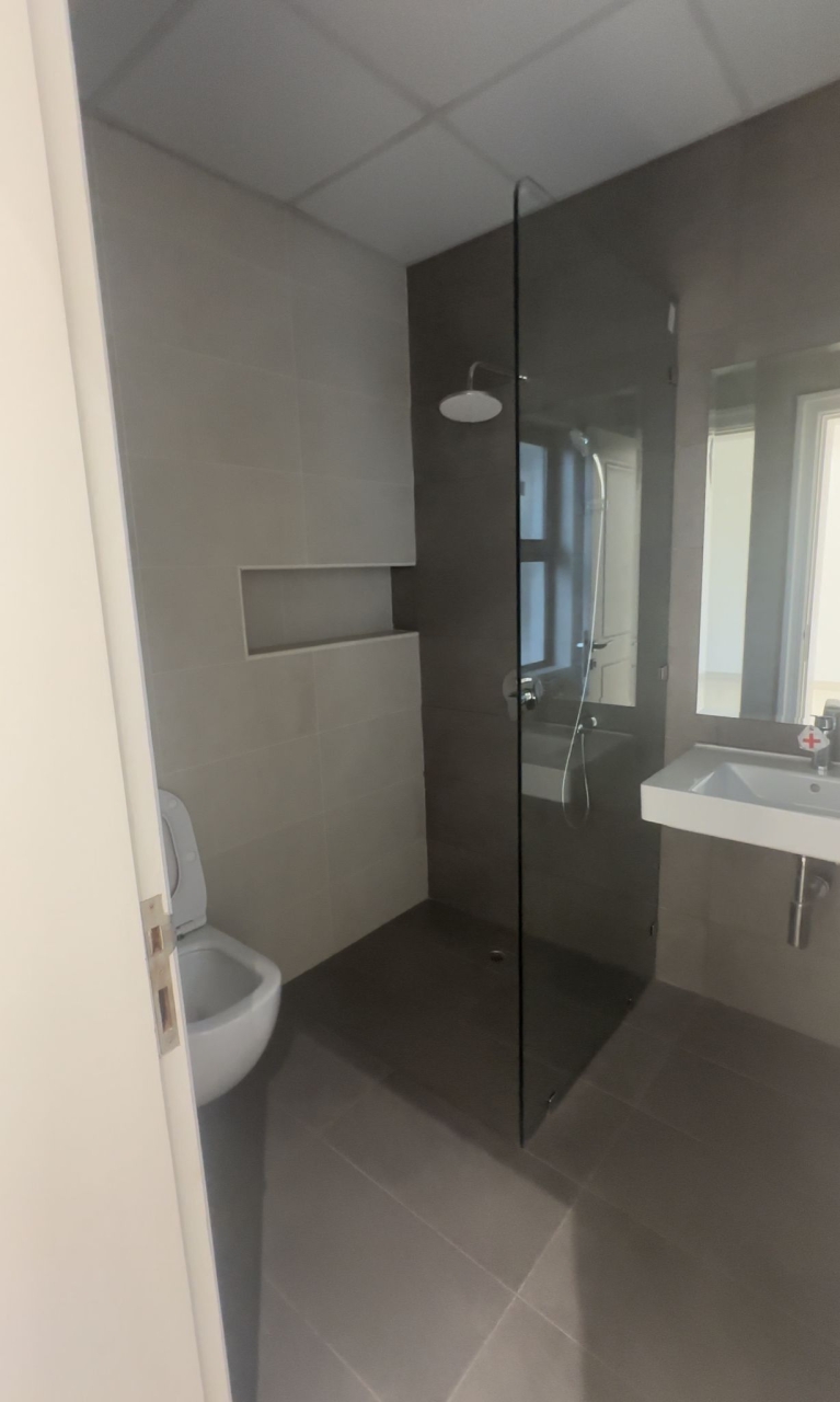 property 7545 image 2
