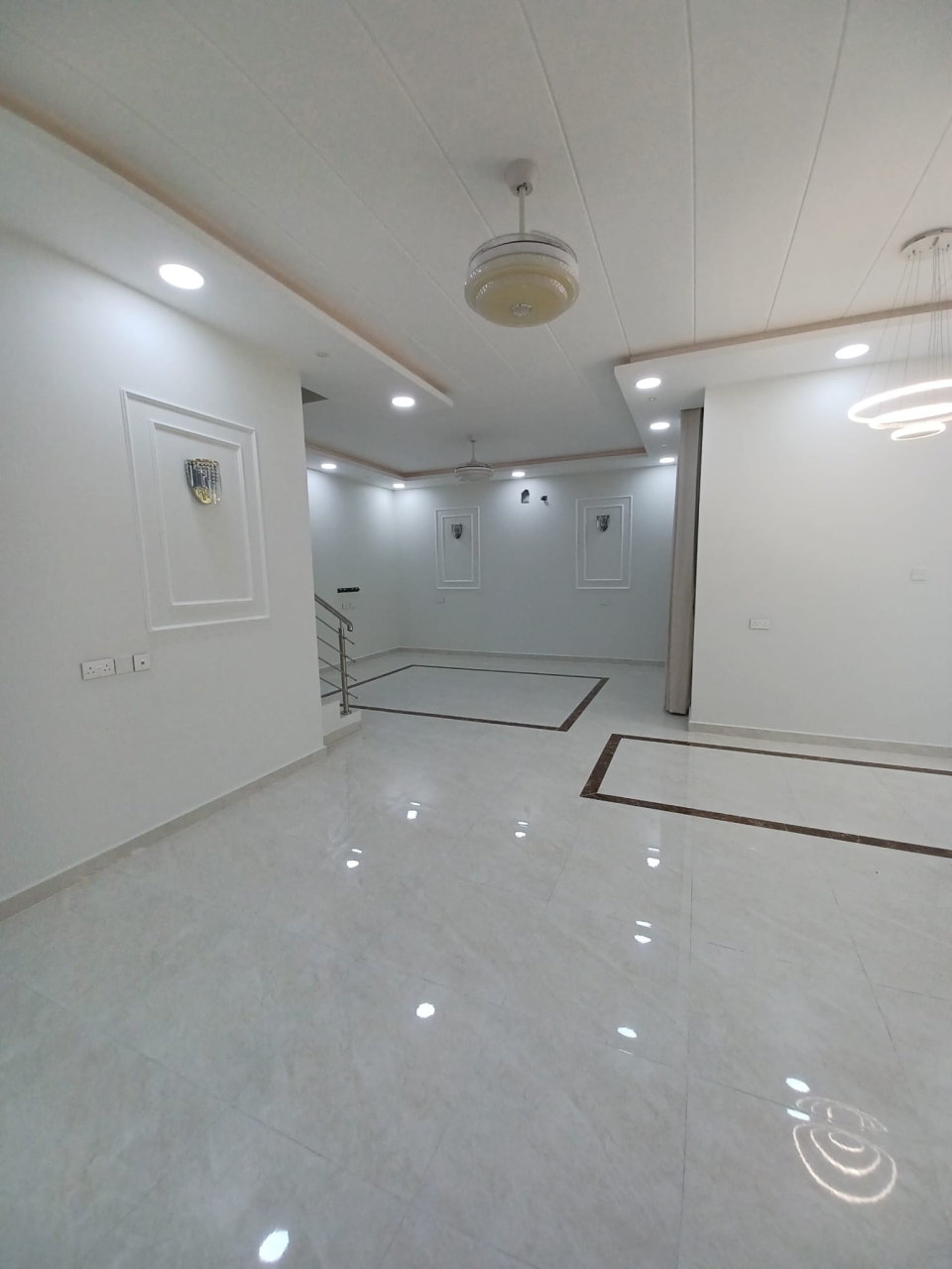 property 7552 image 2
