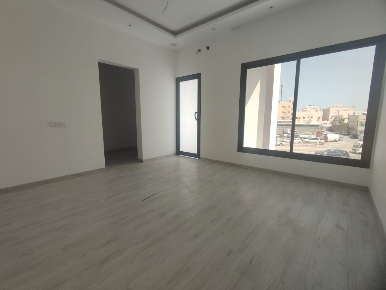 property 7571 image 2