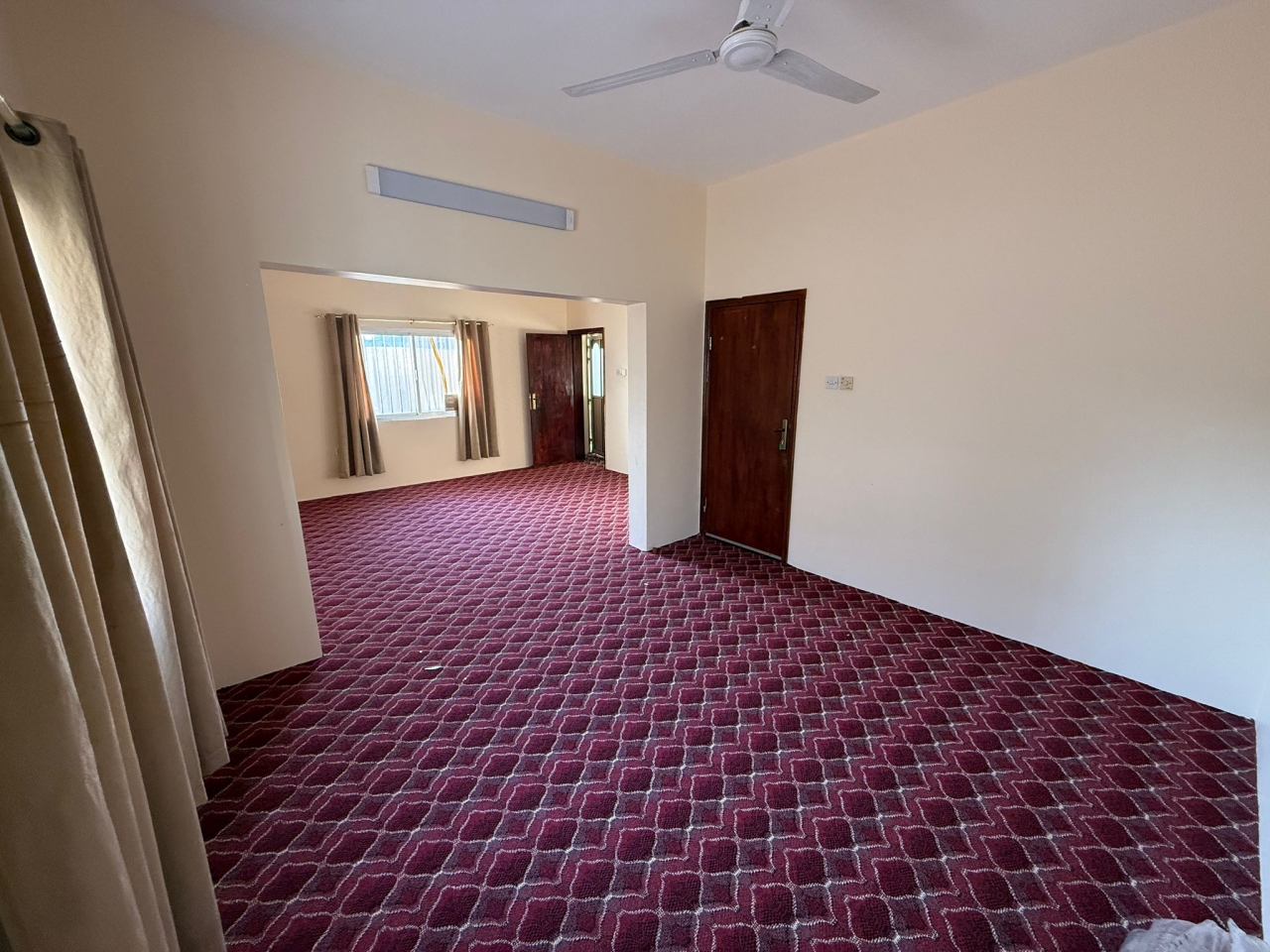 property 7573 image 1
