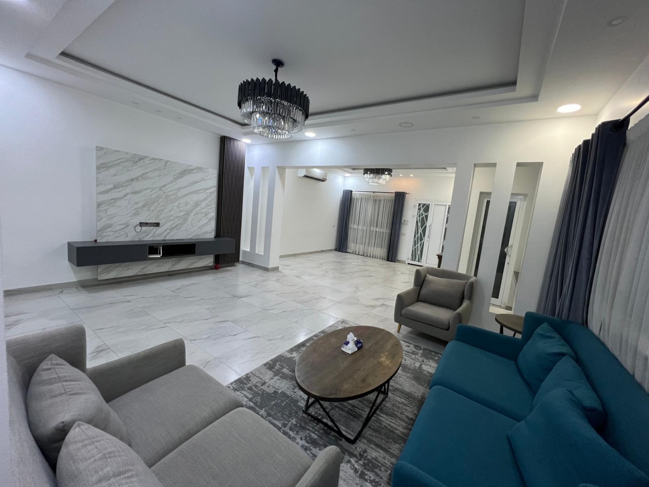 property 7667 image 3