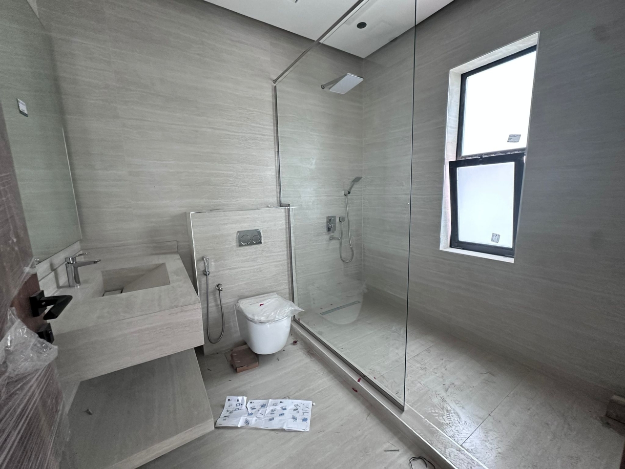 property 7739 image 1