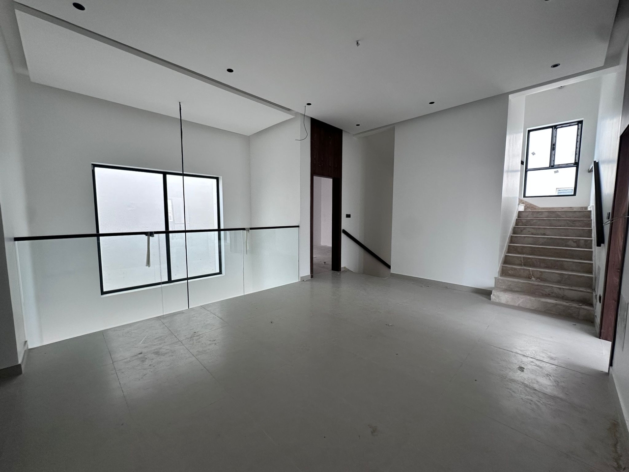 property 7739 image 4