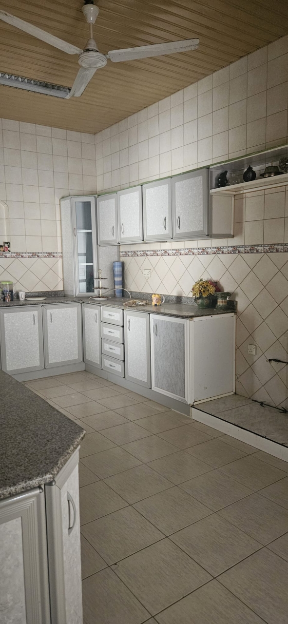 property 7756 image 1