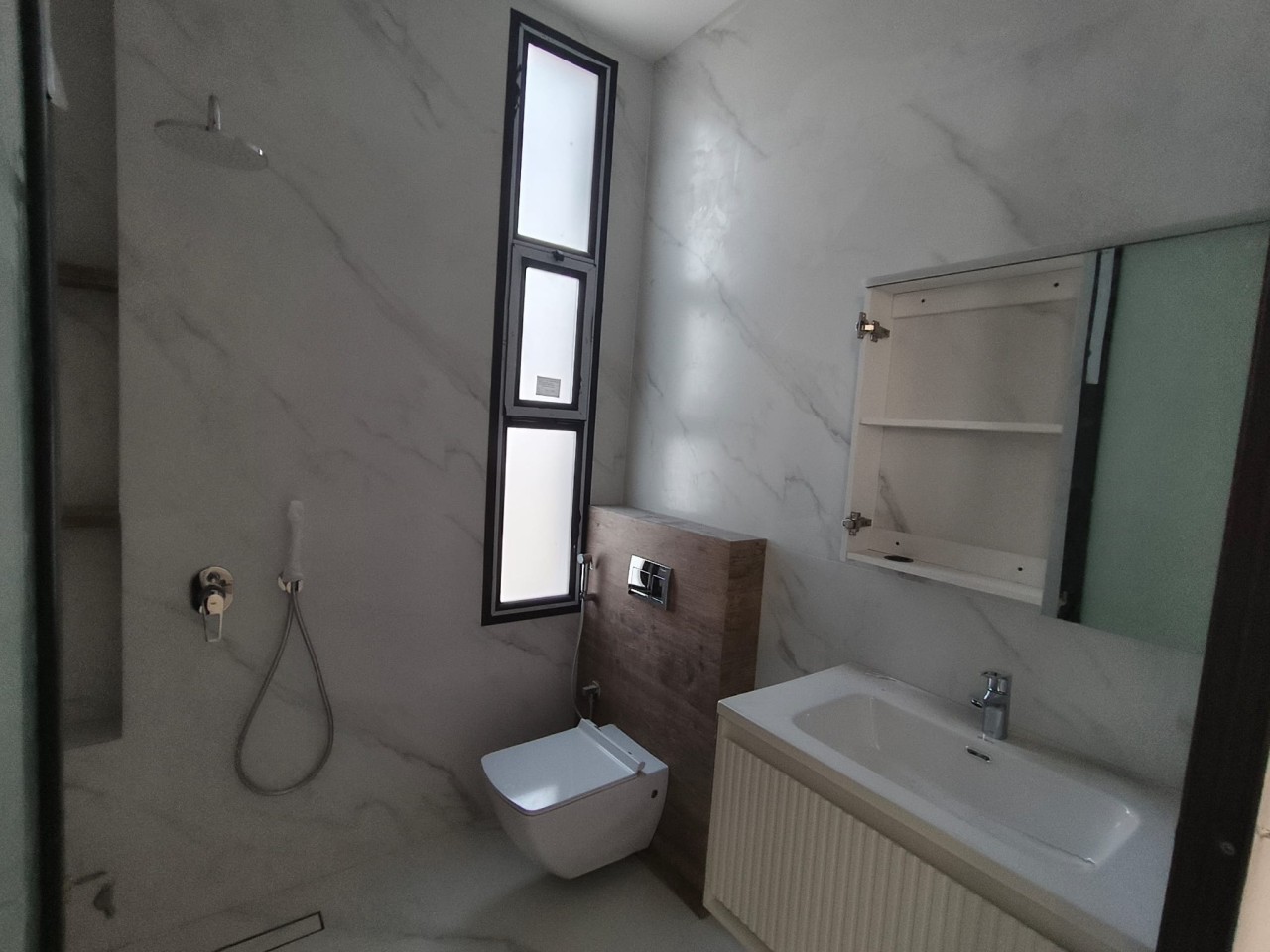property 7804 image 6