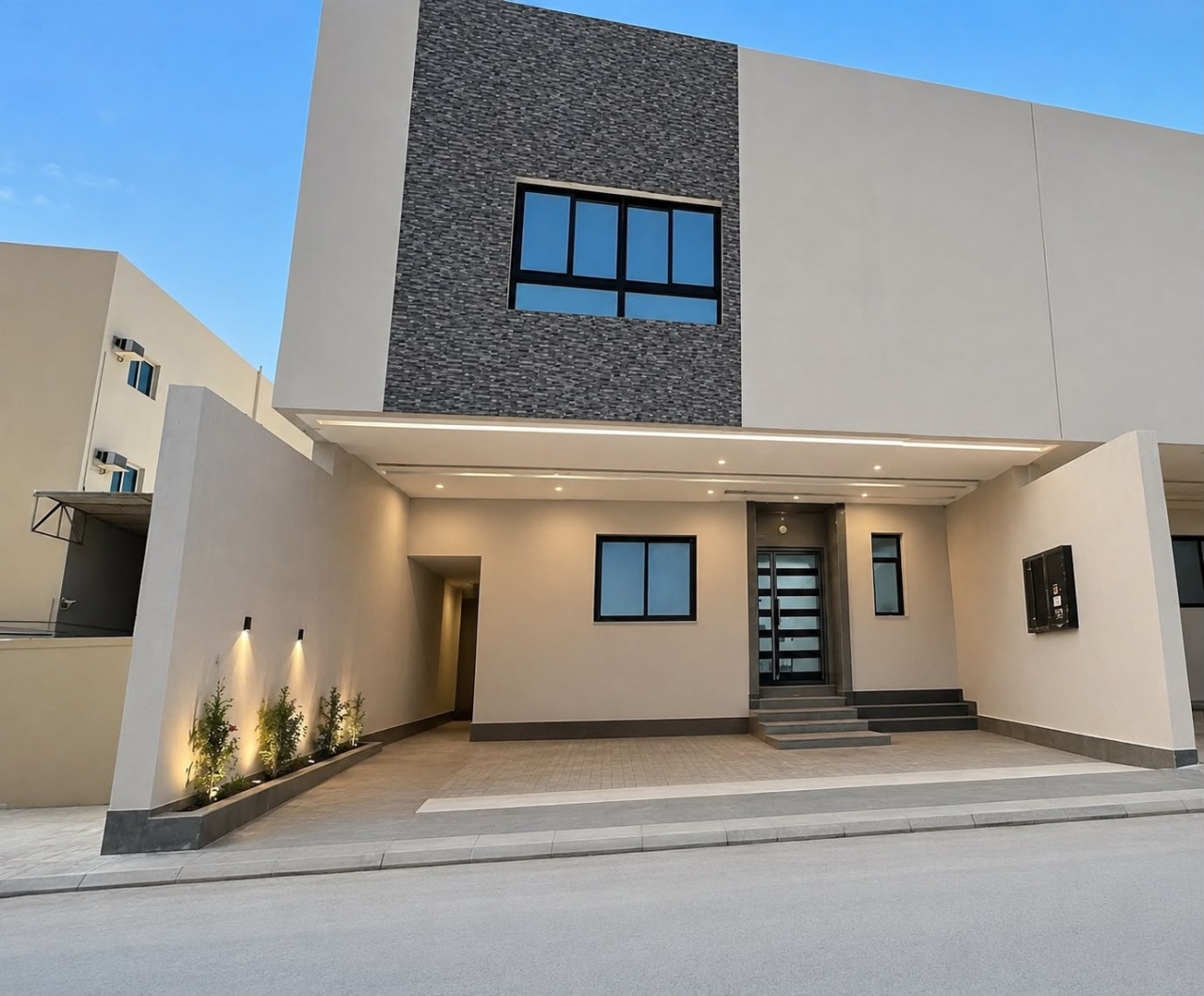 property 7858 image 2