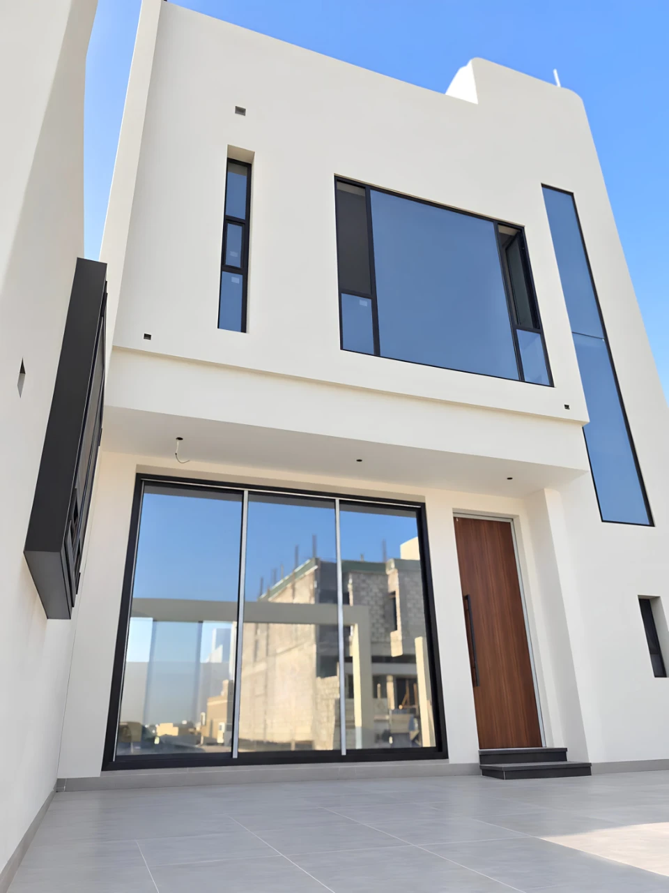 property 7992 image 4