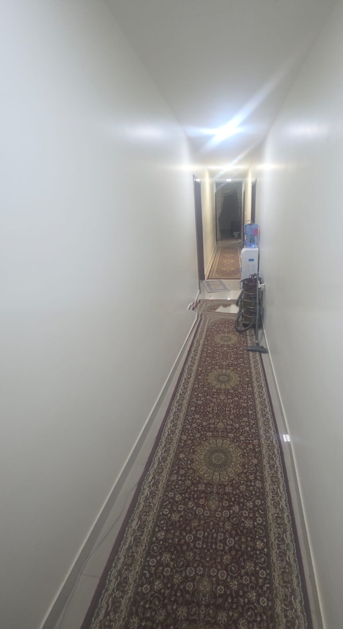 property 8011 image 0