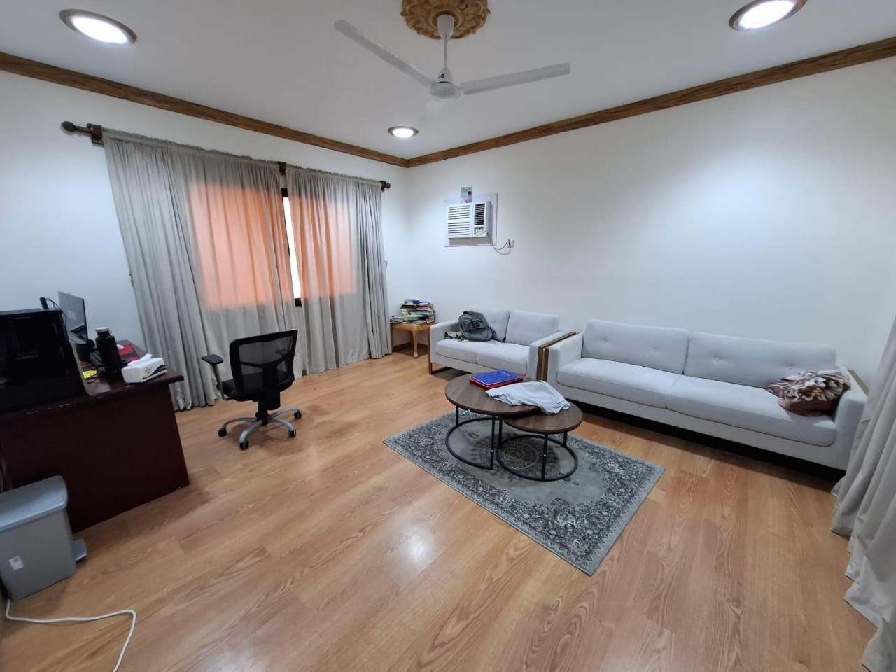 property 8201 image 5